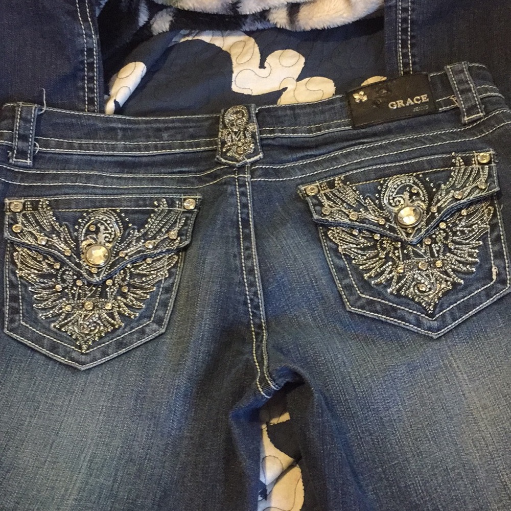 Grace in La Jeans